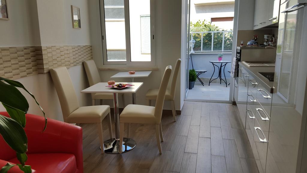 Luce Di Luna Luxury Suites روما المظهر الخارجي الصورة