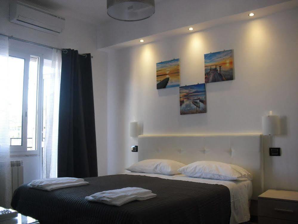 Luce Di Luna Luxury Suites روما المظهر الخارجي الصورة